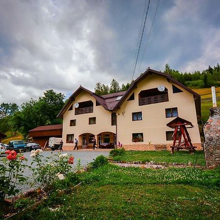 Pensiune Agroturistica Casa Alex Baba Exteriör bild
