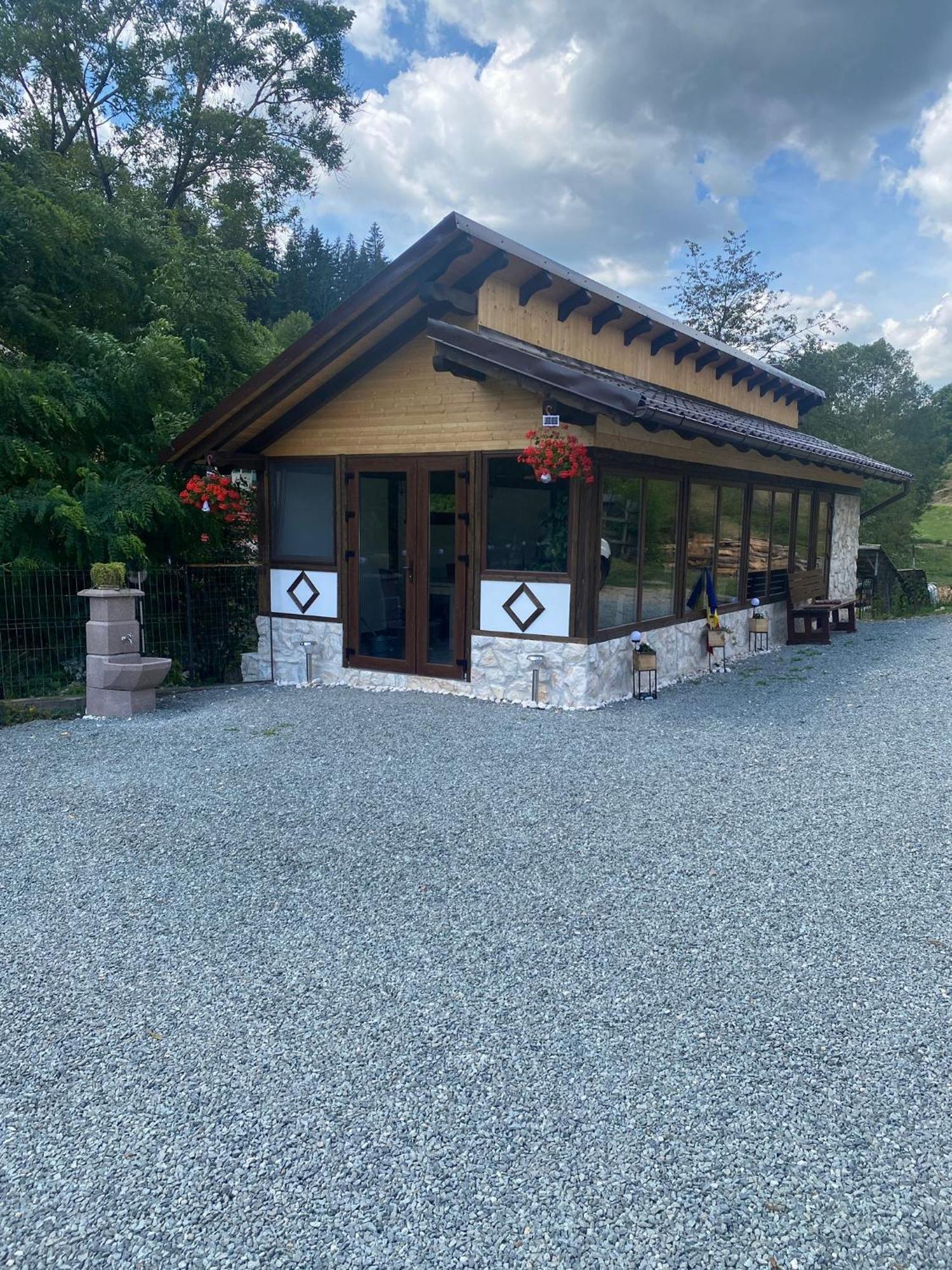 Pensiune Agroturistica Casa Alex Baba Exteriör bild