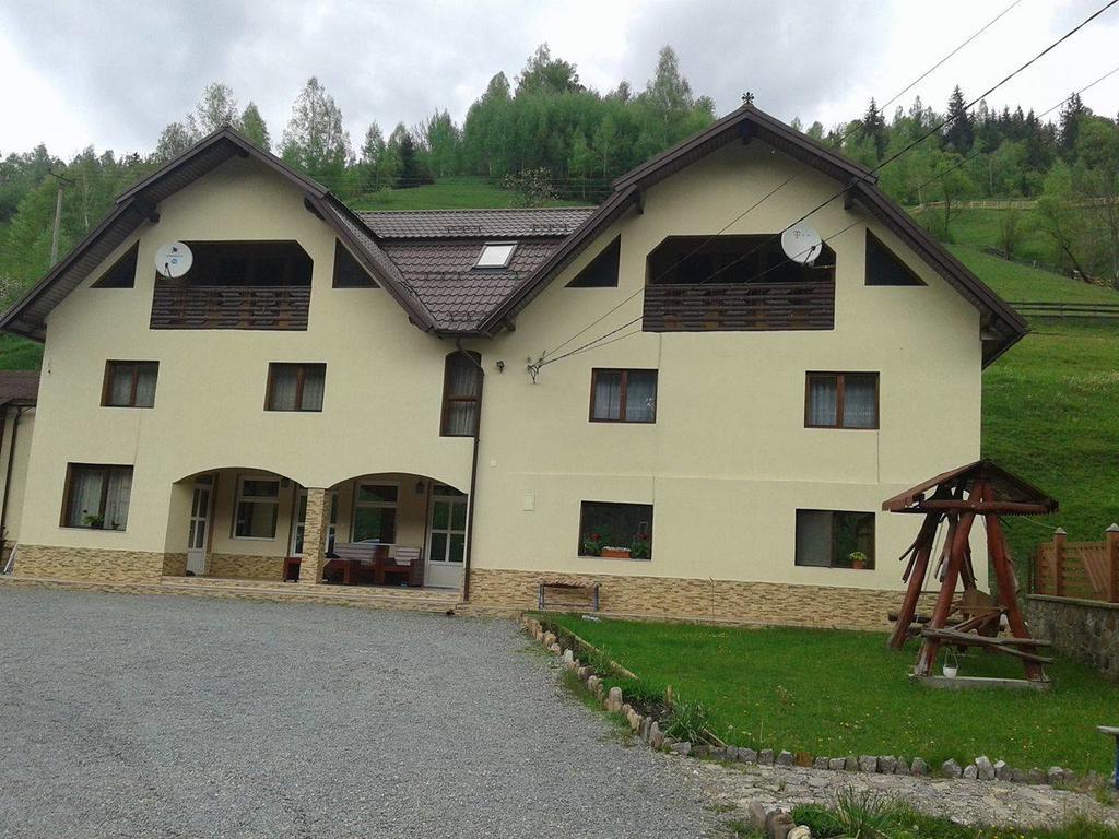 Pensiune Agroturistica Casa Alex Baba Exteriör bild